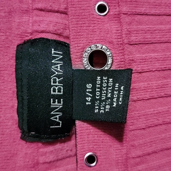 Layne Bryant size 14/16 pink with rhinestone - Picture 2 of 2